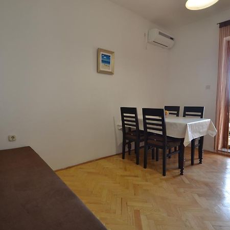 Apartments Kresan Sukosan Luaran gambar
